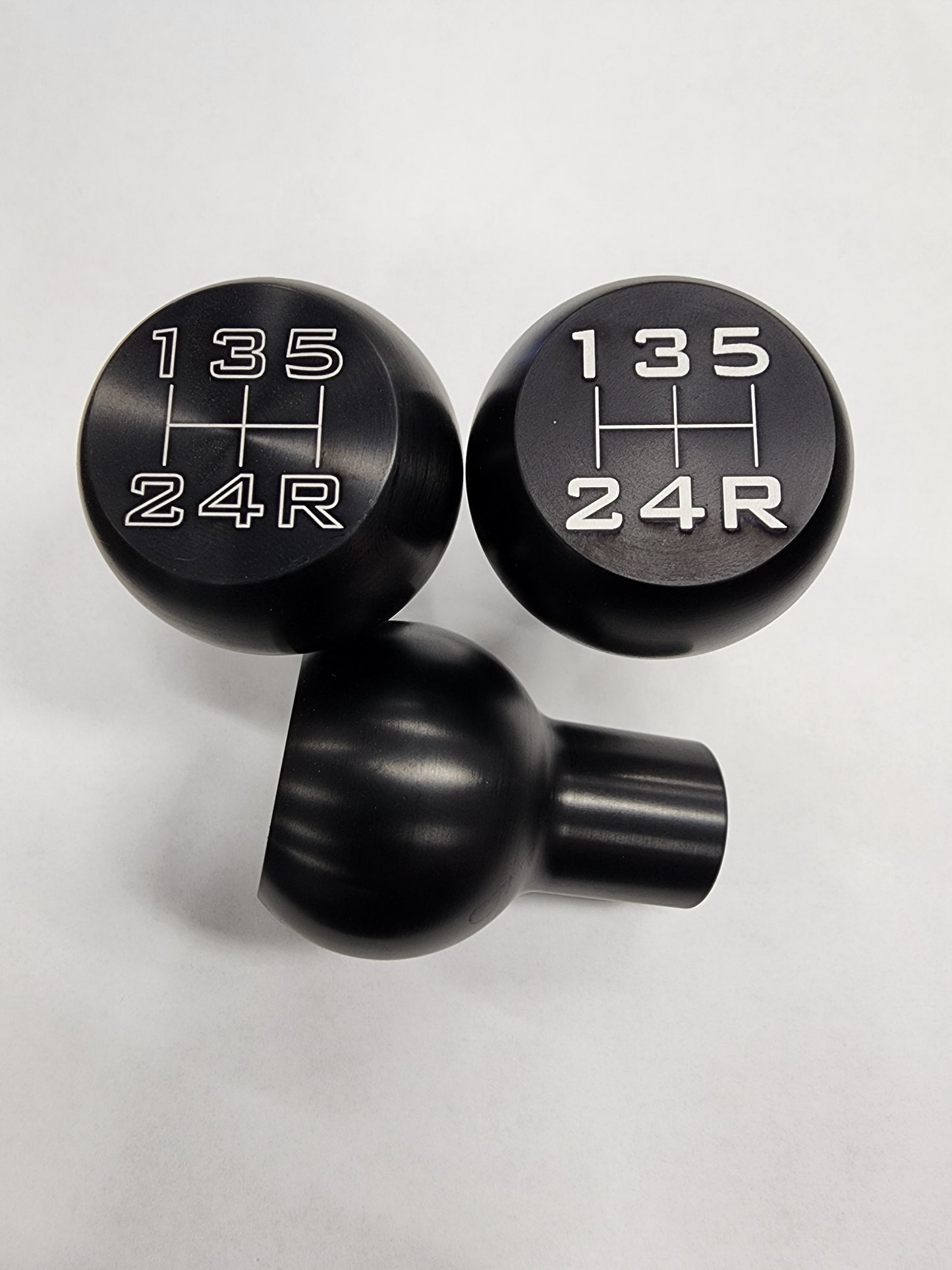 5 Speed shift knob